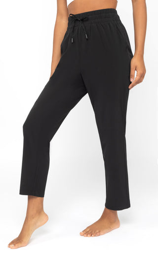 Lightstreme Straight Leg Pant with Back Pocket