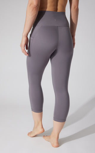 2 PK Interlock Side Pocket and Everyday Capris