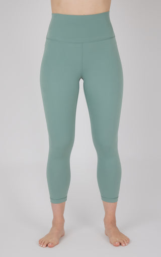 Lux Elastic Free High Waist Capri