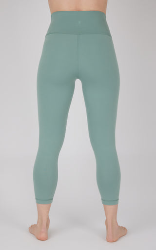 Lux Elastic Free High Waist Capri