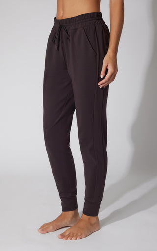 Polarlux Maya Illusion Jogger - Our Cafe Story