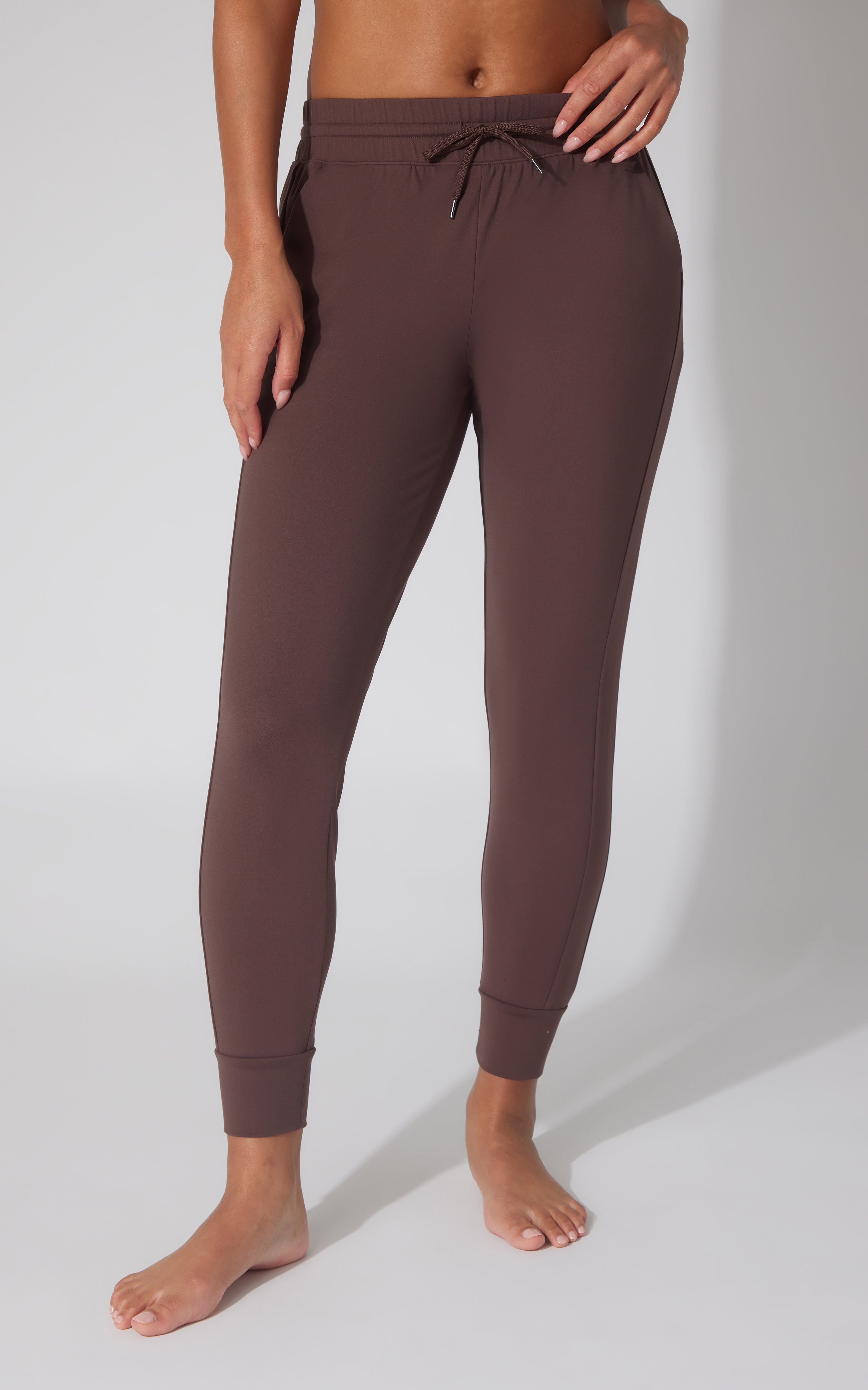 Polarlux Maya Illusion Jogger - Our Cafe Story