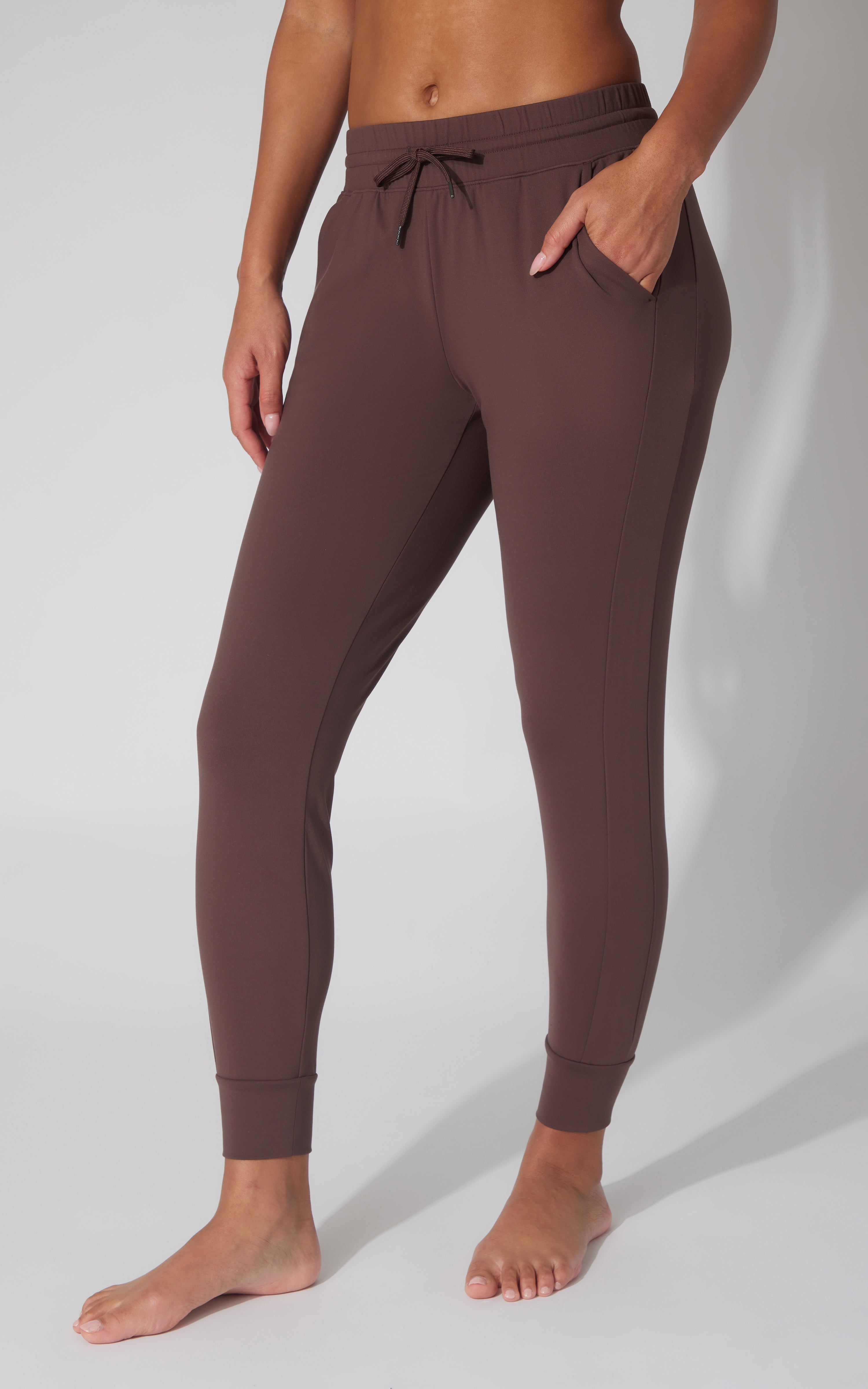 Polarlux Maya Illusion Jogger - Our Cafe Story