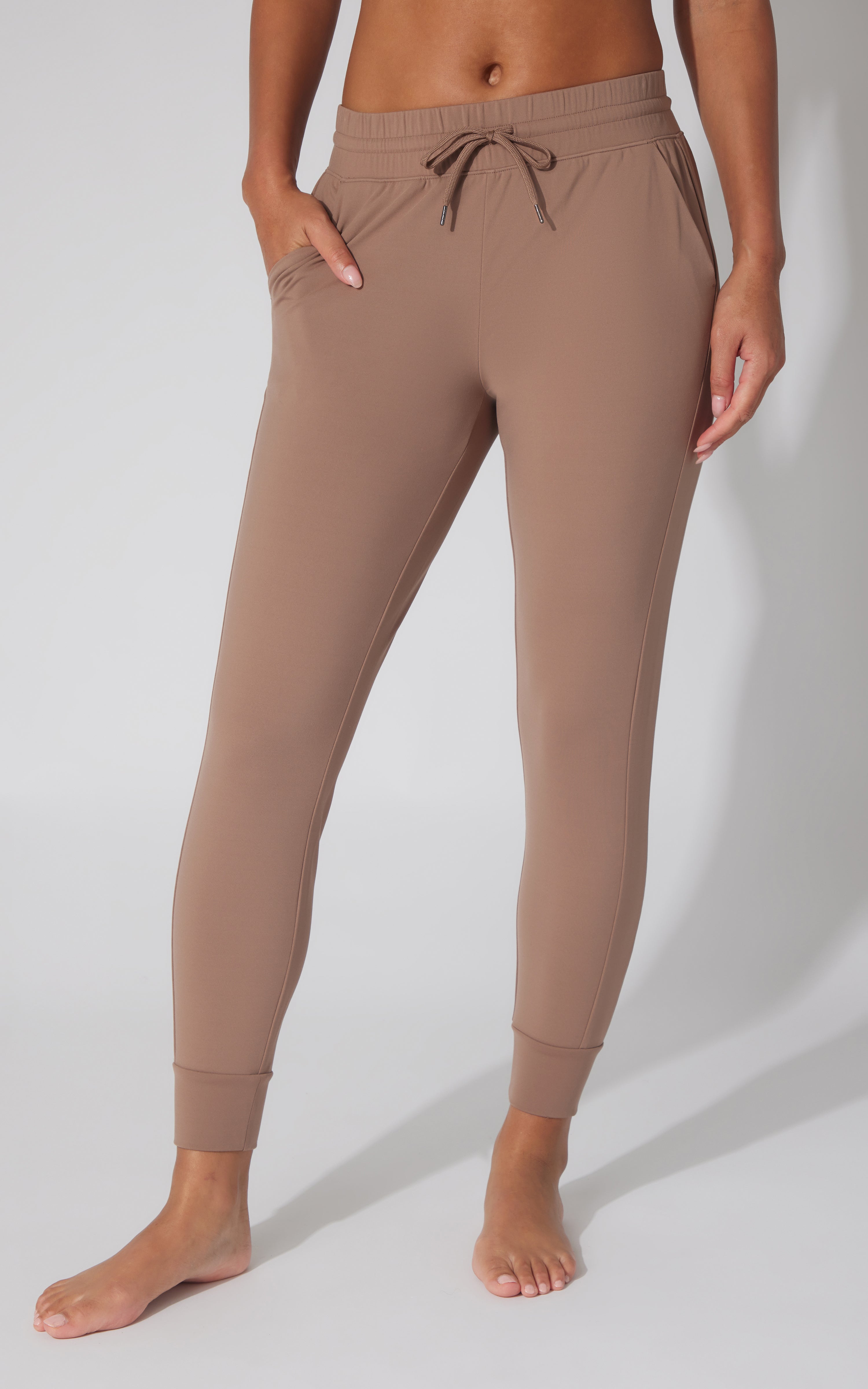 Polarlux Maya Illusion Jogger - Our Cafe Story