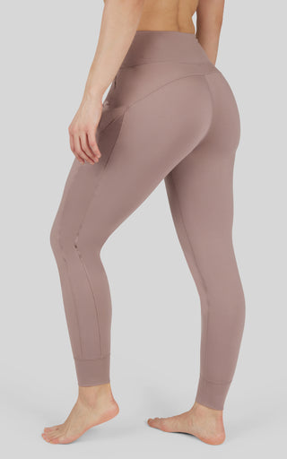 Interlock Zipper Pockets Greenwich Jogger