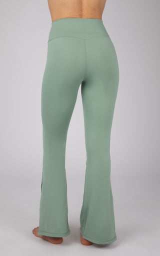 Interlock Elastic Free V-Back Flared Leg Pant