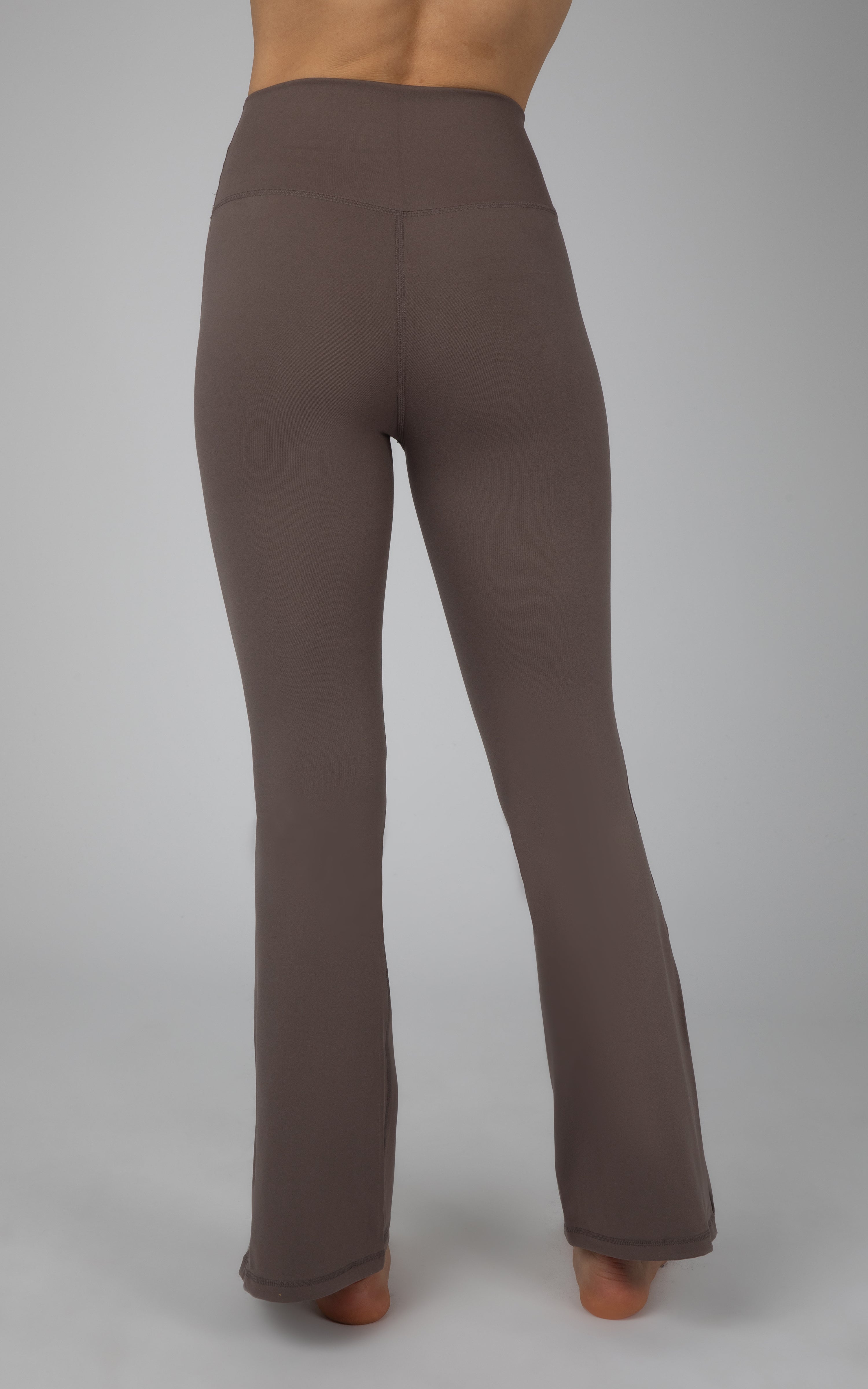 Interlock Elastic Free V-Back Flared Leg Pant