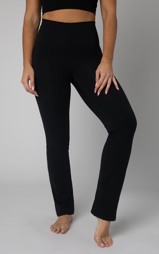 Interlock Everyday Straight Leg Pant