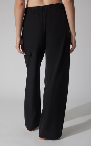 Lightstreme Wide Leg Cargo Pocket Pant