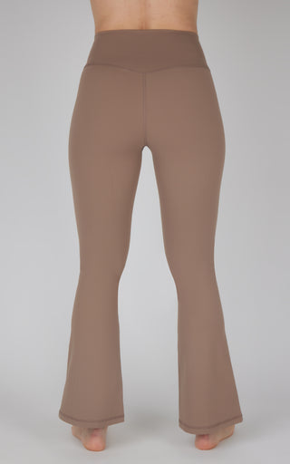 Ultra Lush Madison Elastic Free Crossover V-Back 7/8 Flared Pant
