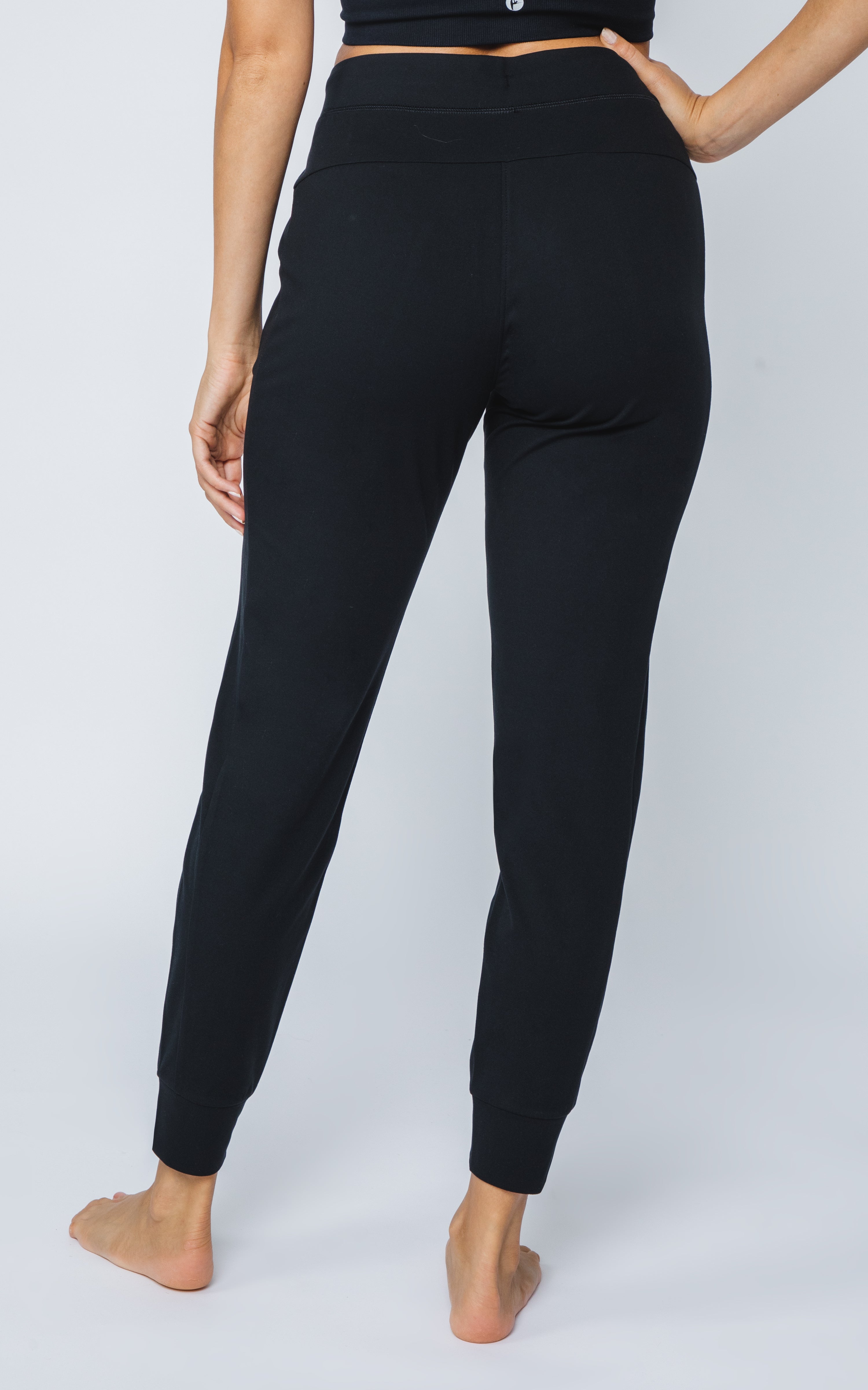Lux Avenue Side Pocket Jogger - Our Linen Story