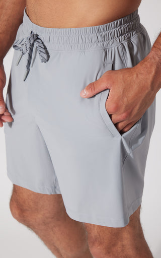 Mens Warp Vortex 7" Short