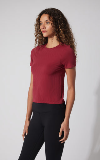 Seamless Crew Neck Patterned Short Sleeve Top