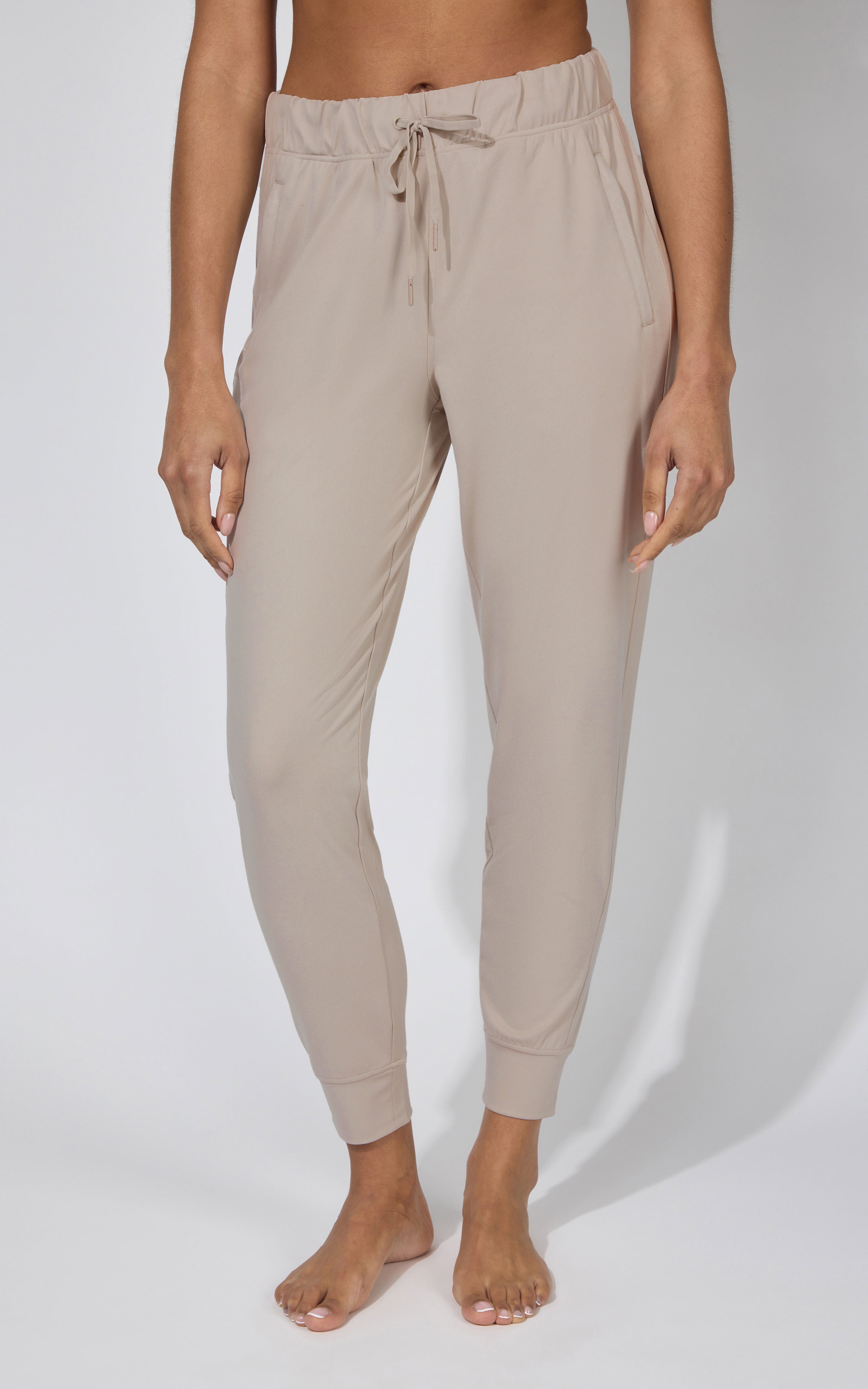Lux Avenue Side Pocket Jogger - 90 Degree by Reflex