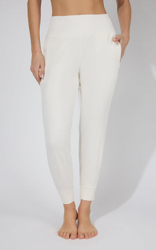 Interlock Zipper Pockets Greenwich Jogger - 90 Degree by Reflex