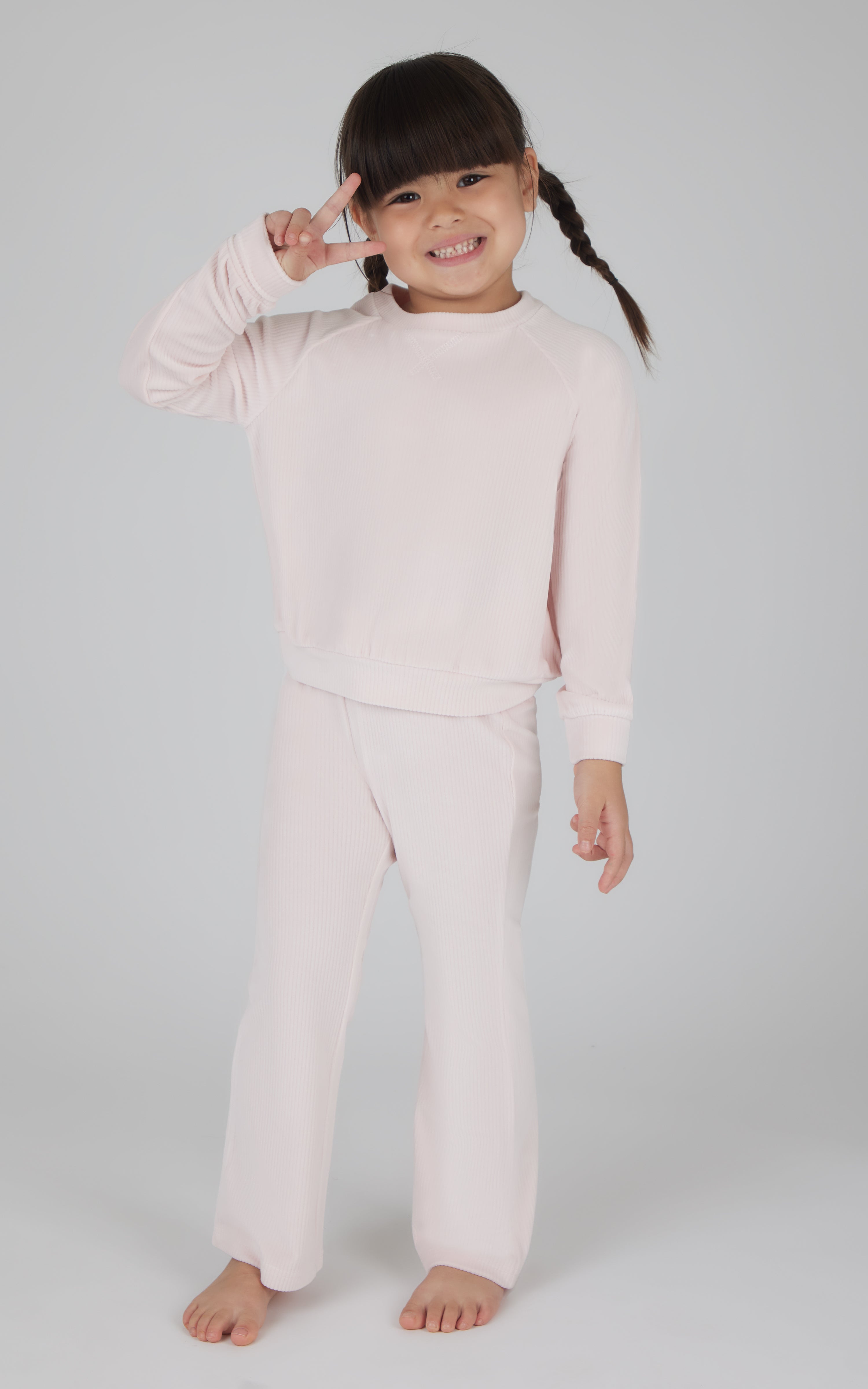 Little Girls 2 PC Ribbed Velour Top and Flare Leg Pant