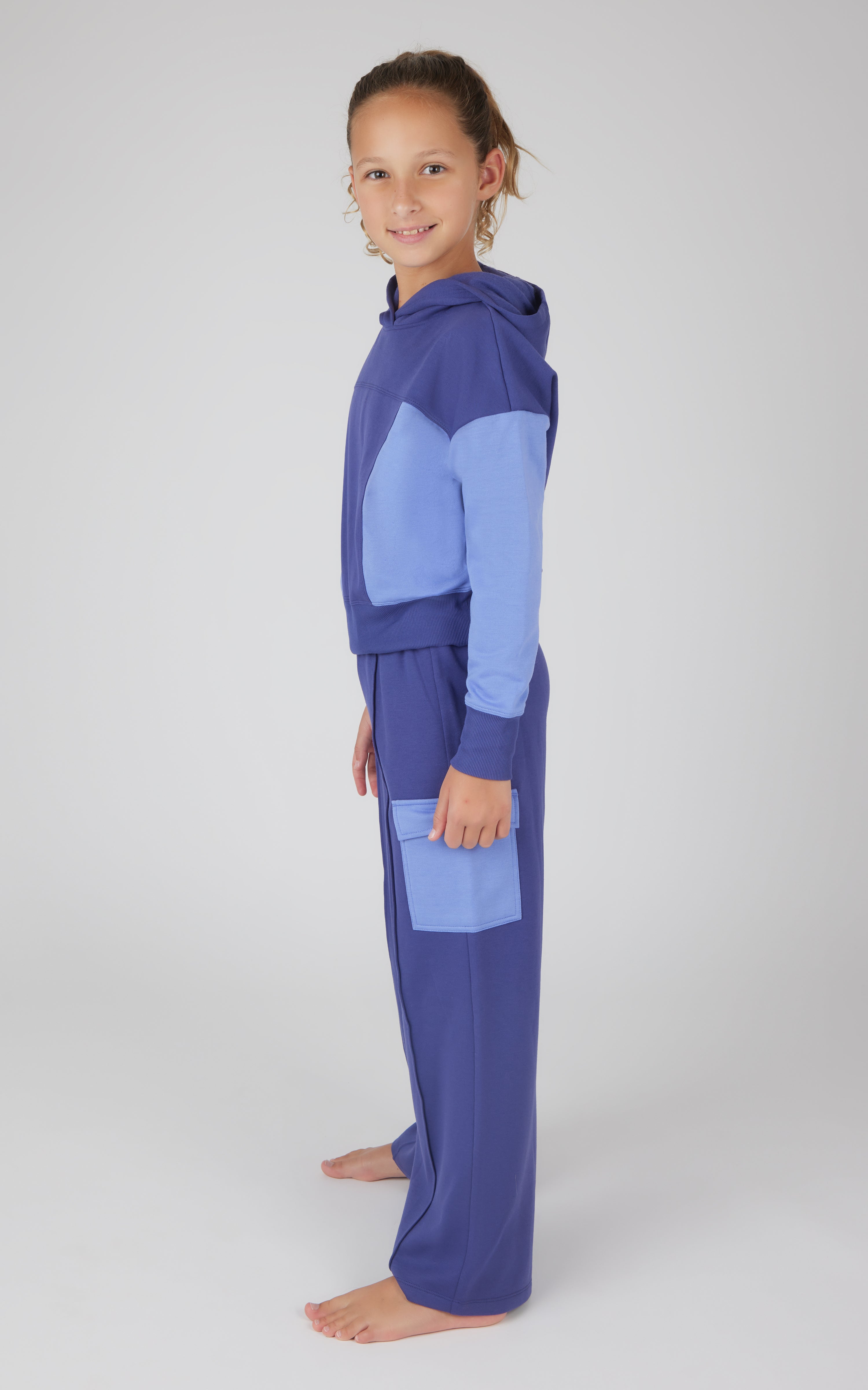 Girls 2 PC Terry Brushed Color Block Sweatshirt and Wide Leg Sweatpant