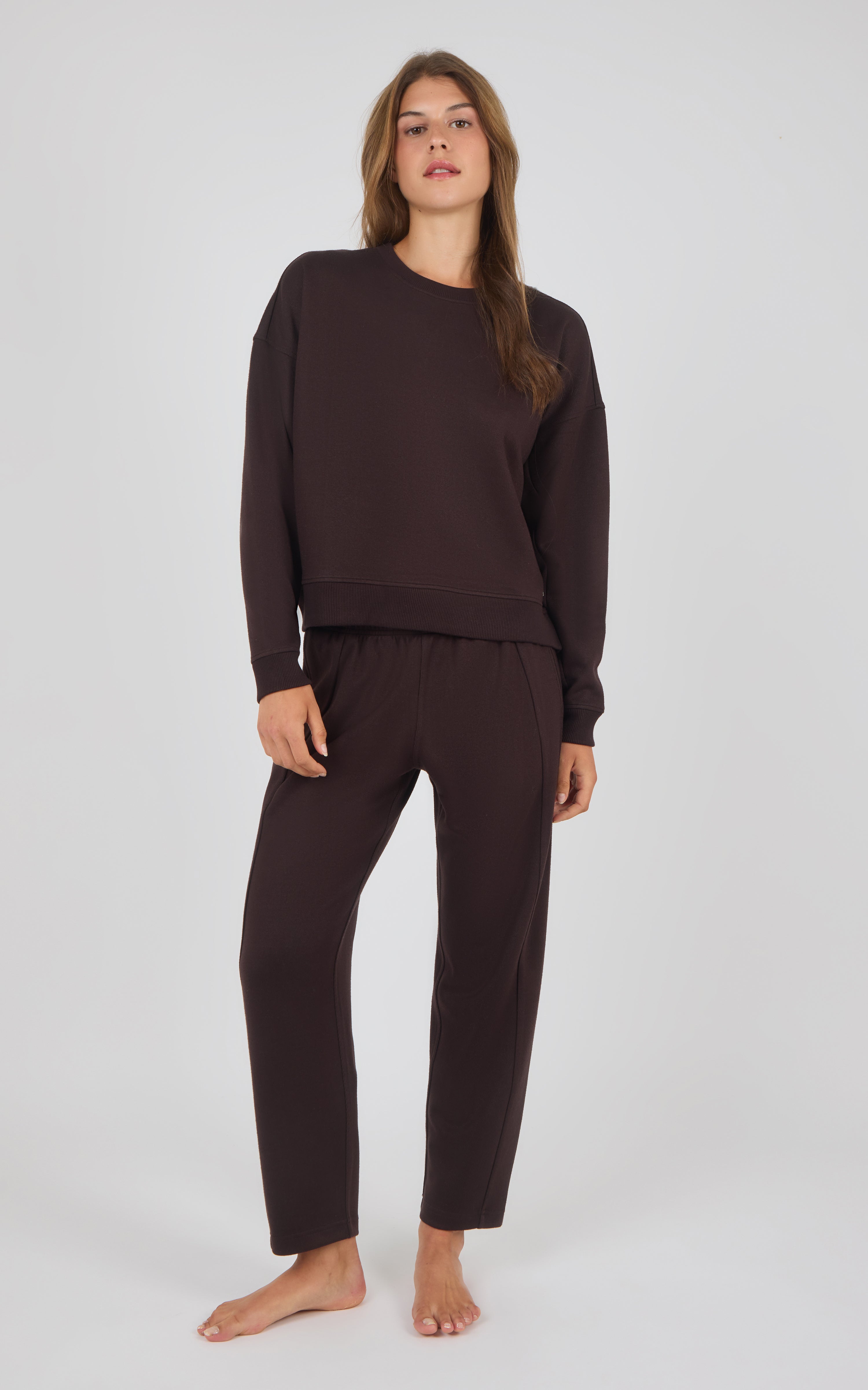 Aspen Plush Reset Crewneck Top & Tapered Pant Set - 90 Degree by Reflex