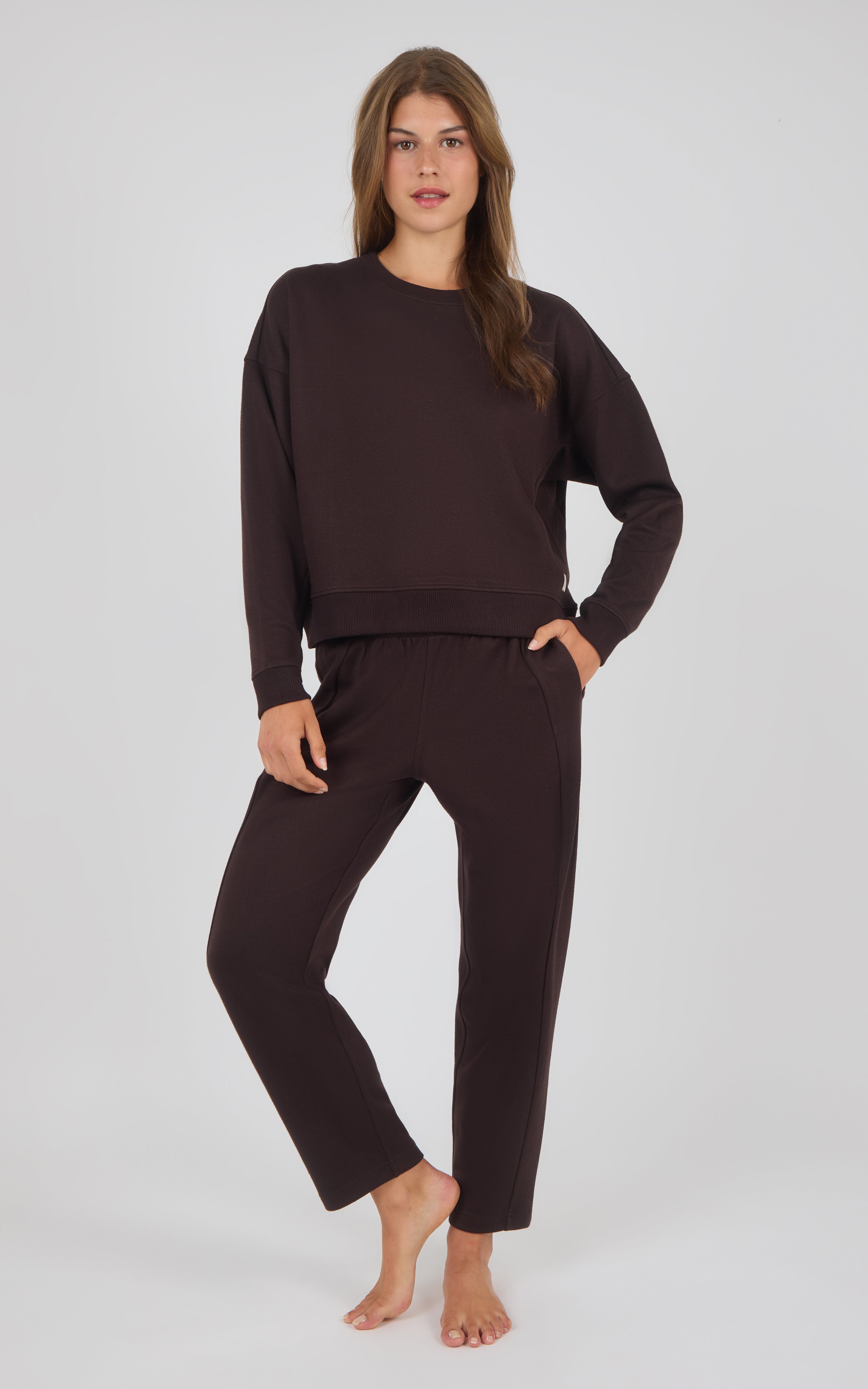 Aspen Plush Reset Crewneck Top & Tapered Pant Set - 90 Degree by Reflex