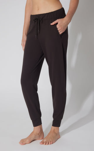 Lux Avenue Side Pocket Jogger - 90 Degree by Reflex