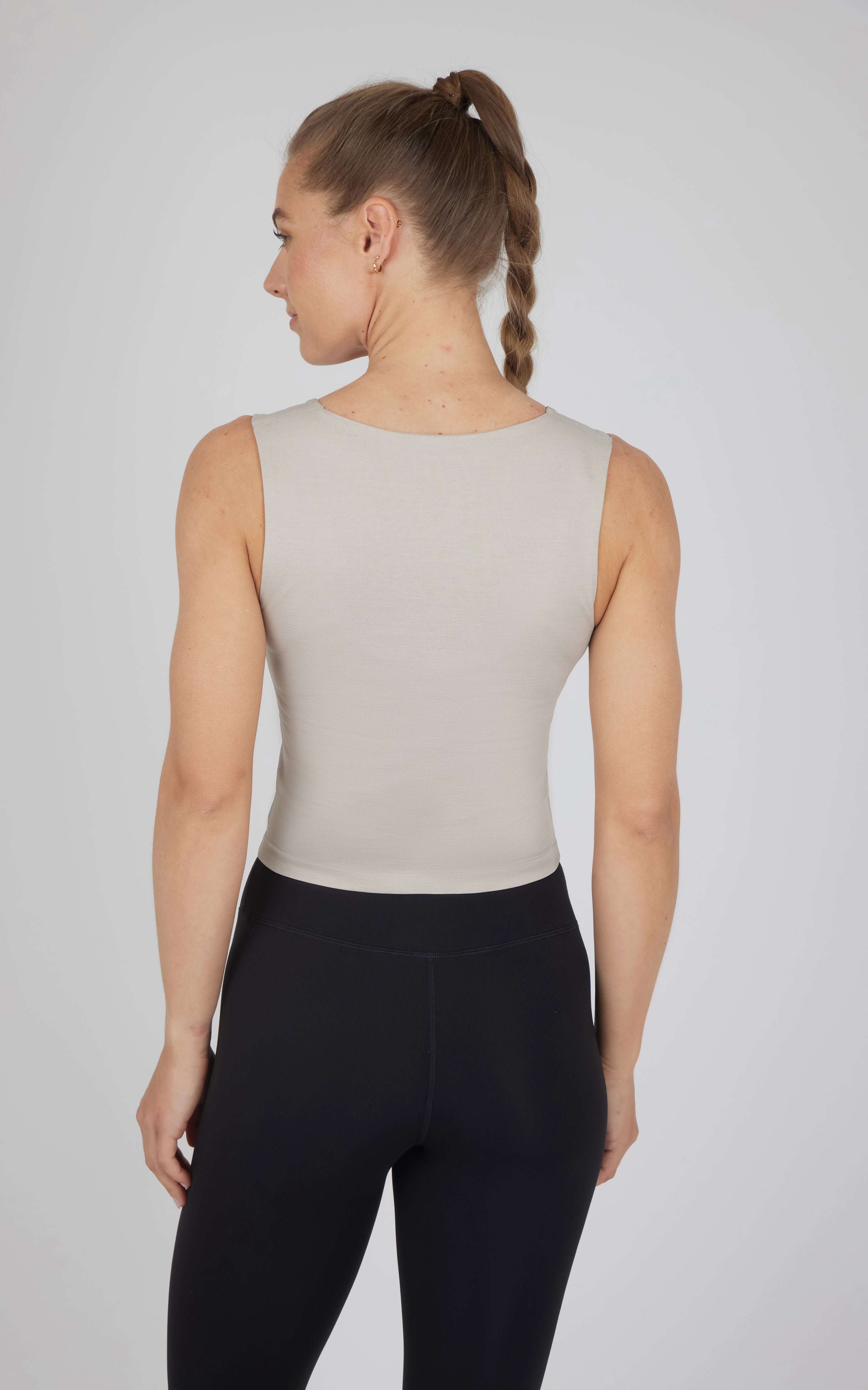 2 PK Seamless Coraline Meet and Greet Tank - 90 Degree by Reflex