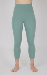 Lux Elastic Free High Waist Capri - 90 Degree by Reflex