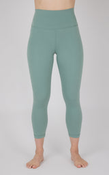 Lux Elastic Free High Waist Capri - 90 Degree by Reflex