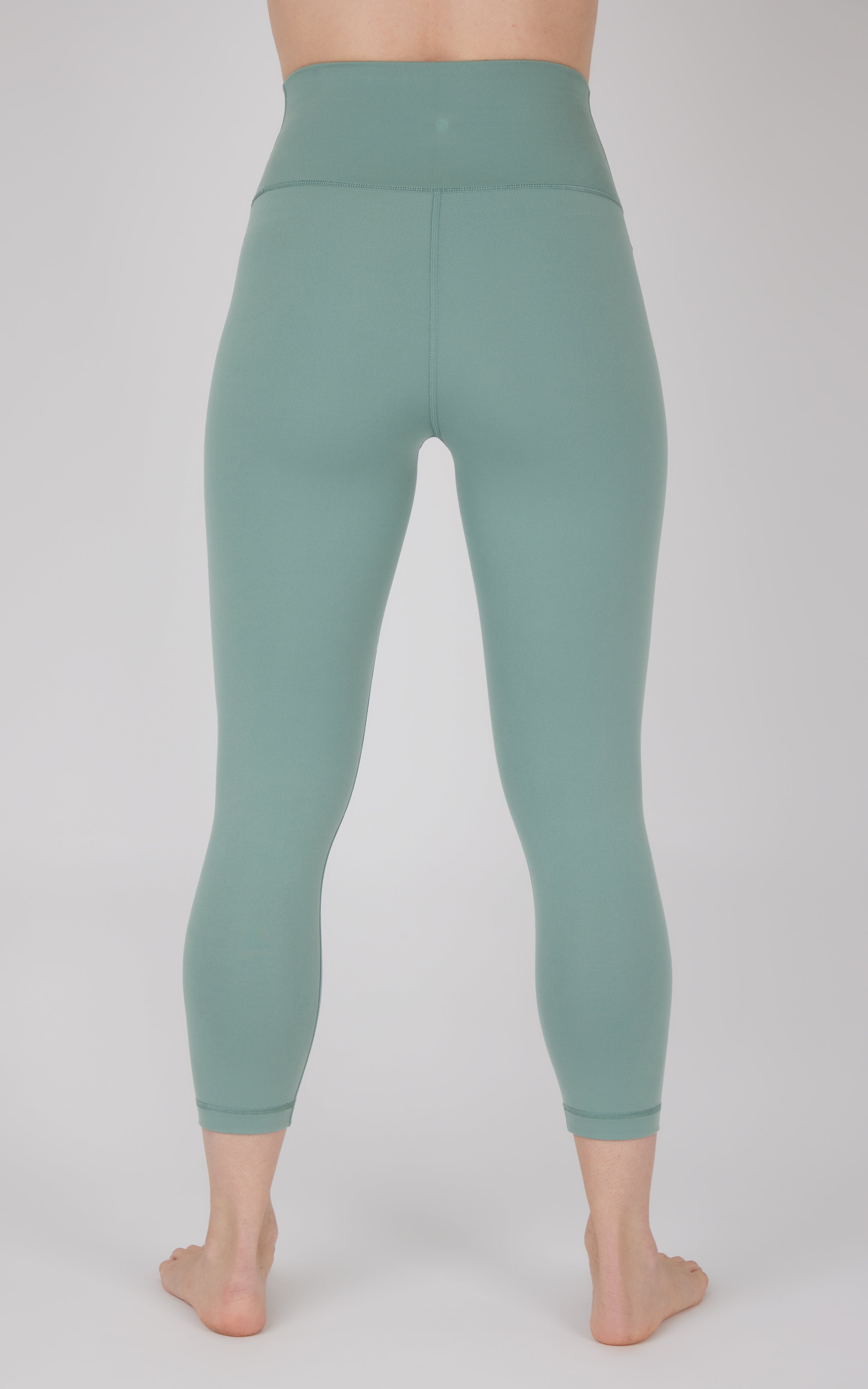 Lux Elastic Free High Waist Capri - 90 Degree by Reflex