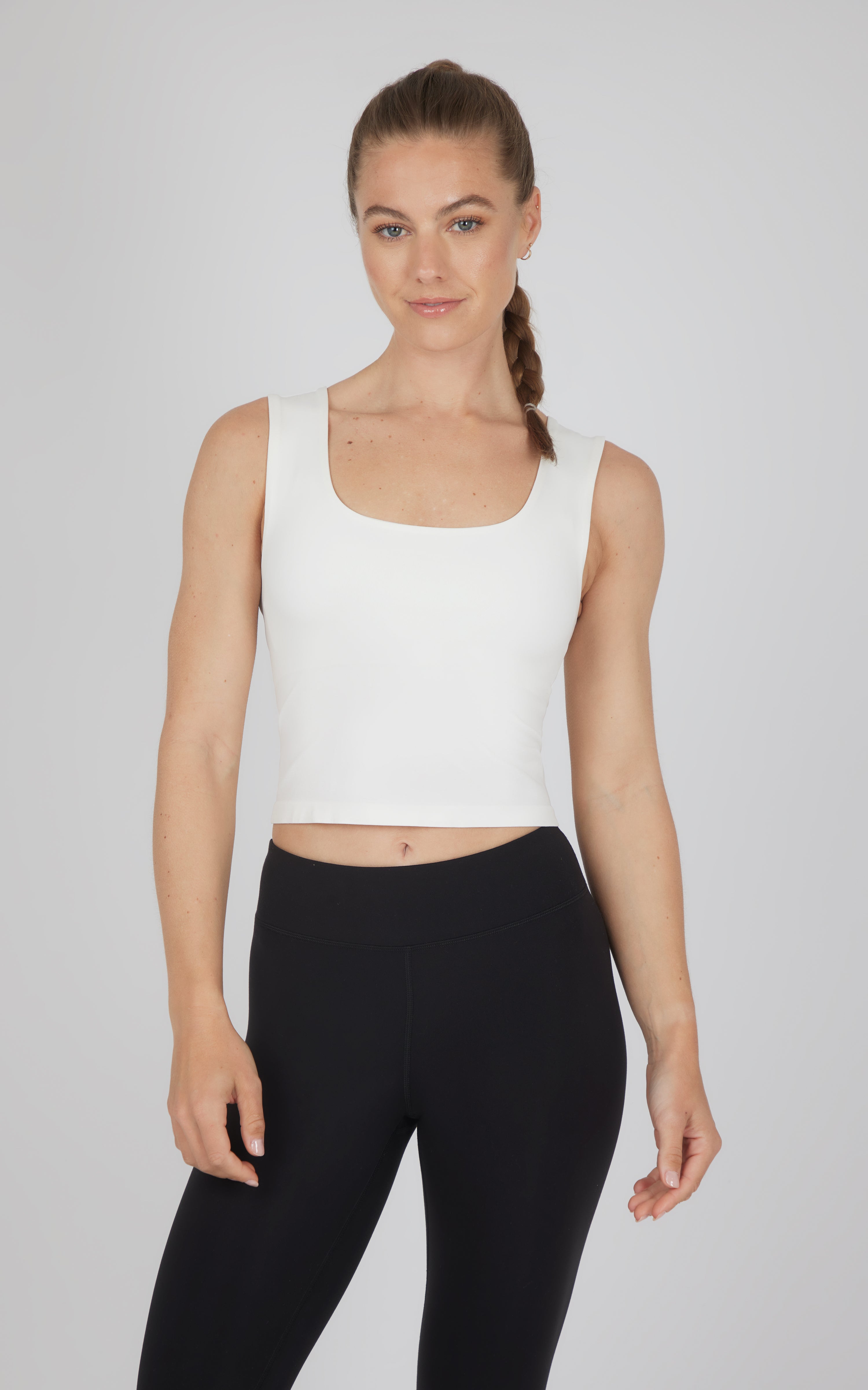 2 PK Seamless Coraline Meet and Greet Tank - 90 Degree by Reflex