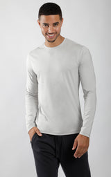 Men's crew neck long sleeve shirt in light grey with a slim fit and smooth fabric.