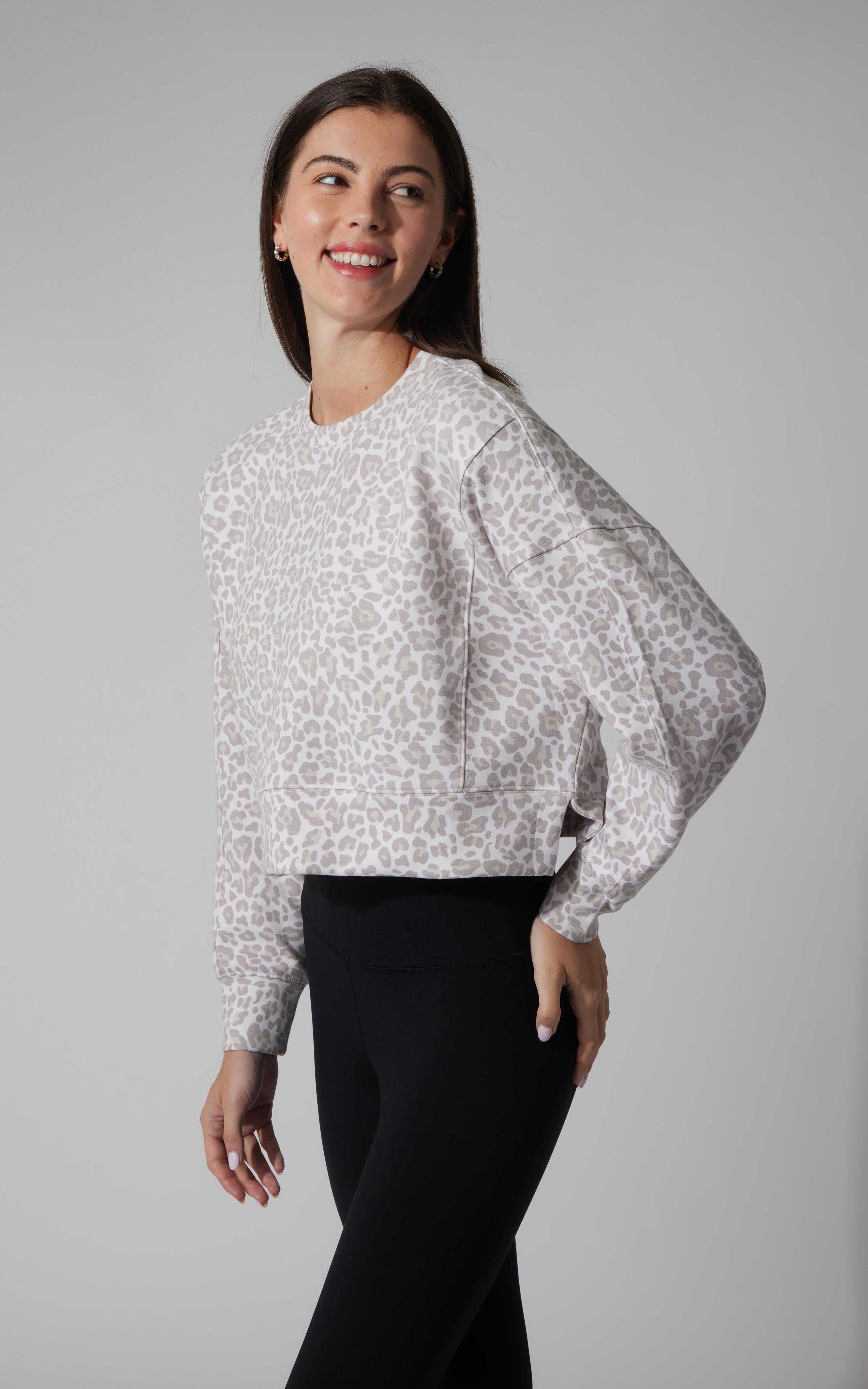 Softlite Crew Pullover