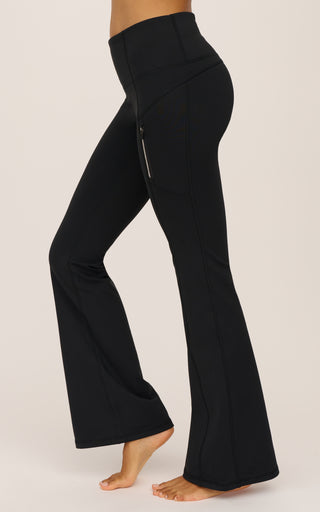 Wonderlink Coldgear Flared Pant with Zip Pockets