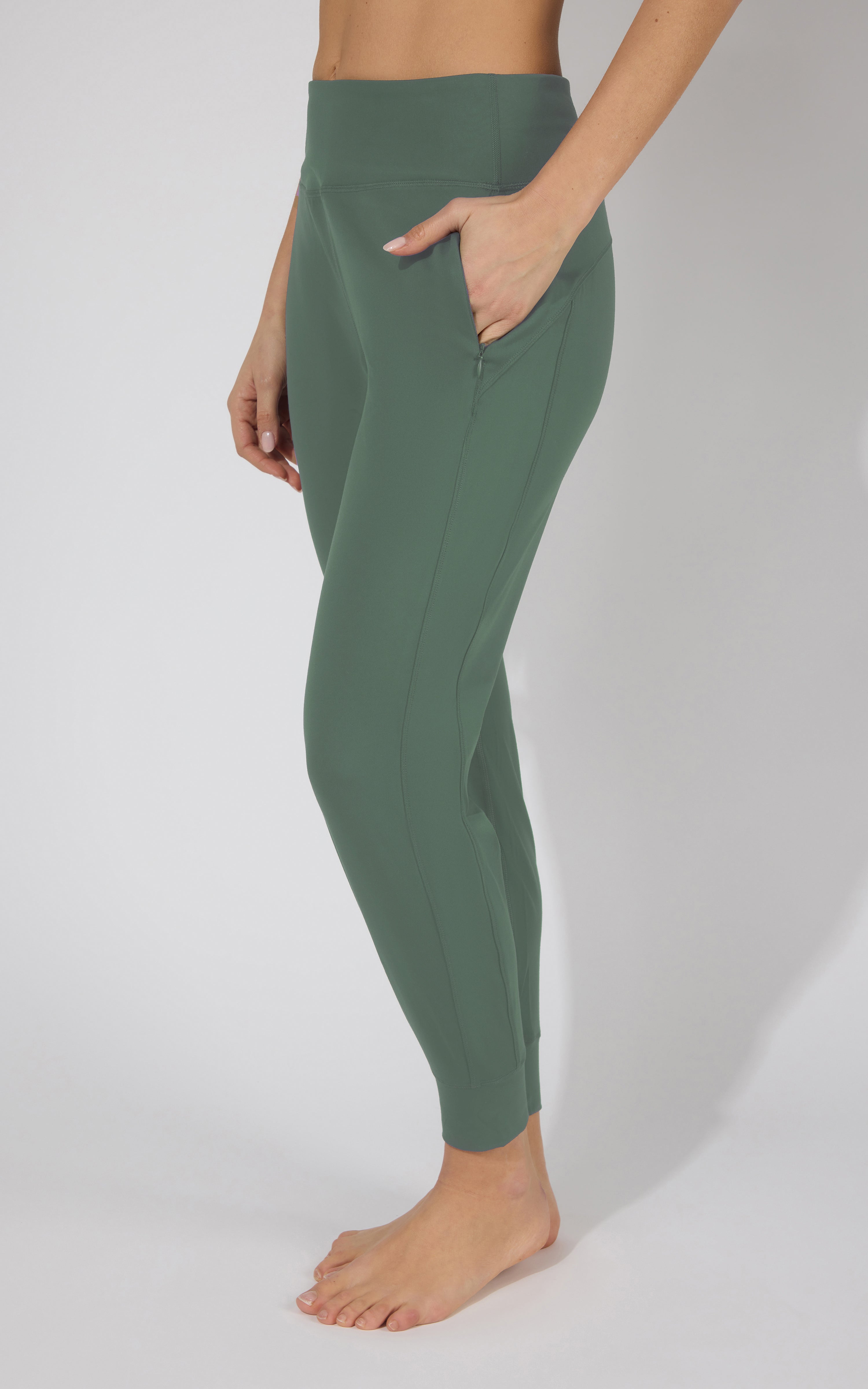 Interlock Zipper Pockets Greenwich Jogger - Our Linen Story - 90 Degree by Reflex