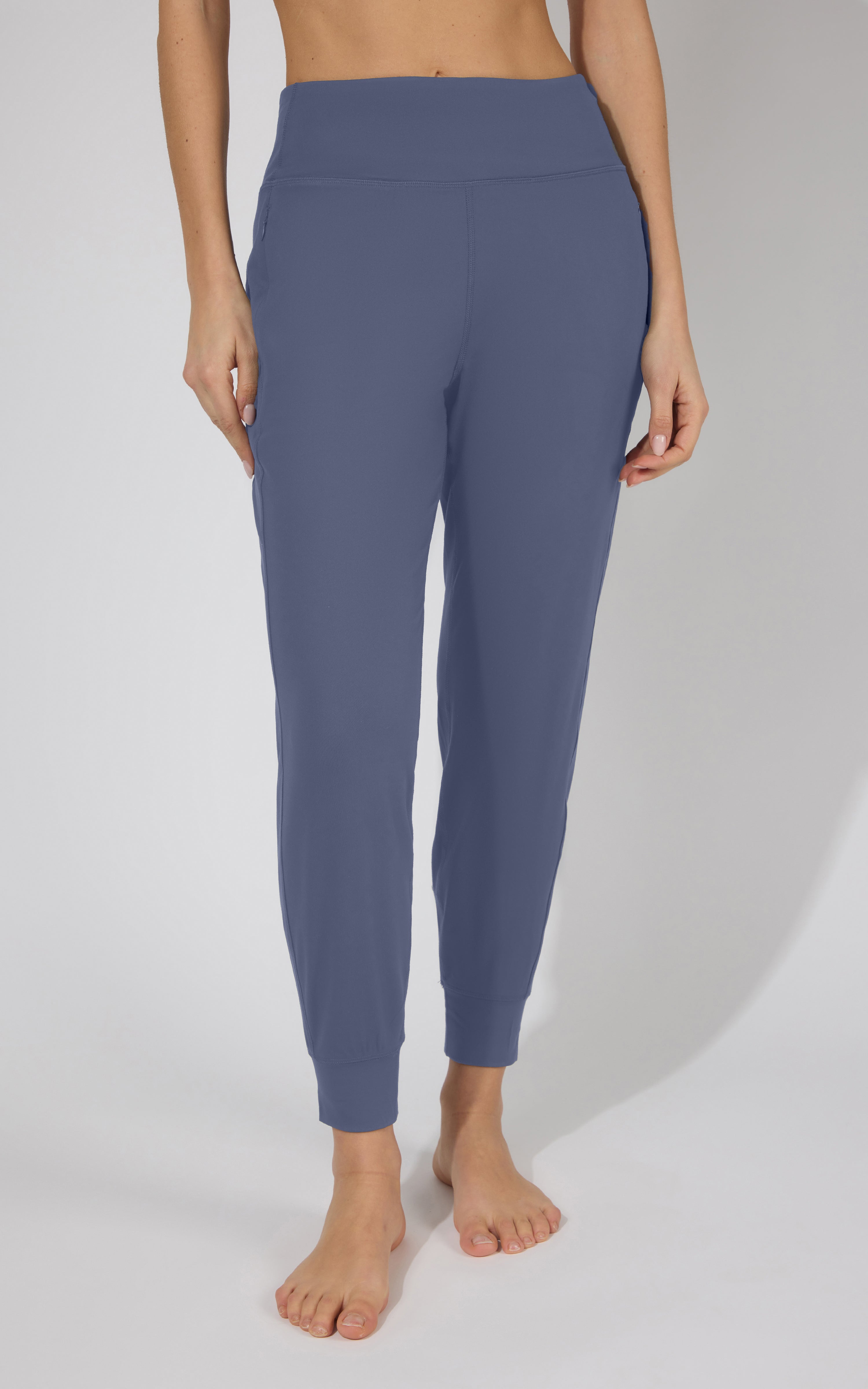 Interlock Zipper Pockets Greenwich Jogger - Our Linen Story - 90 Degree by Reflex