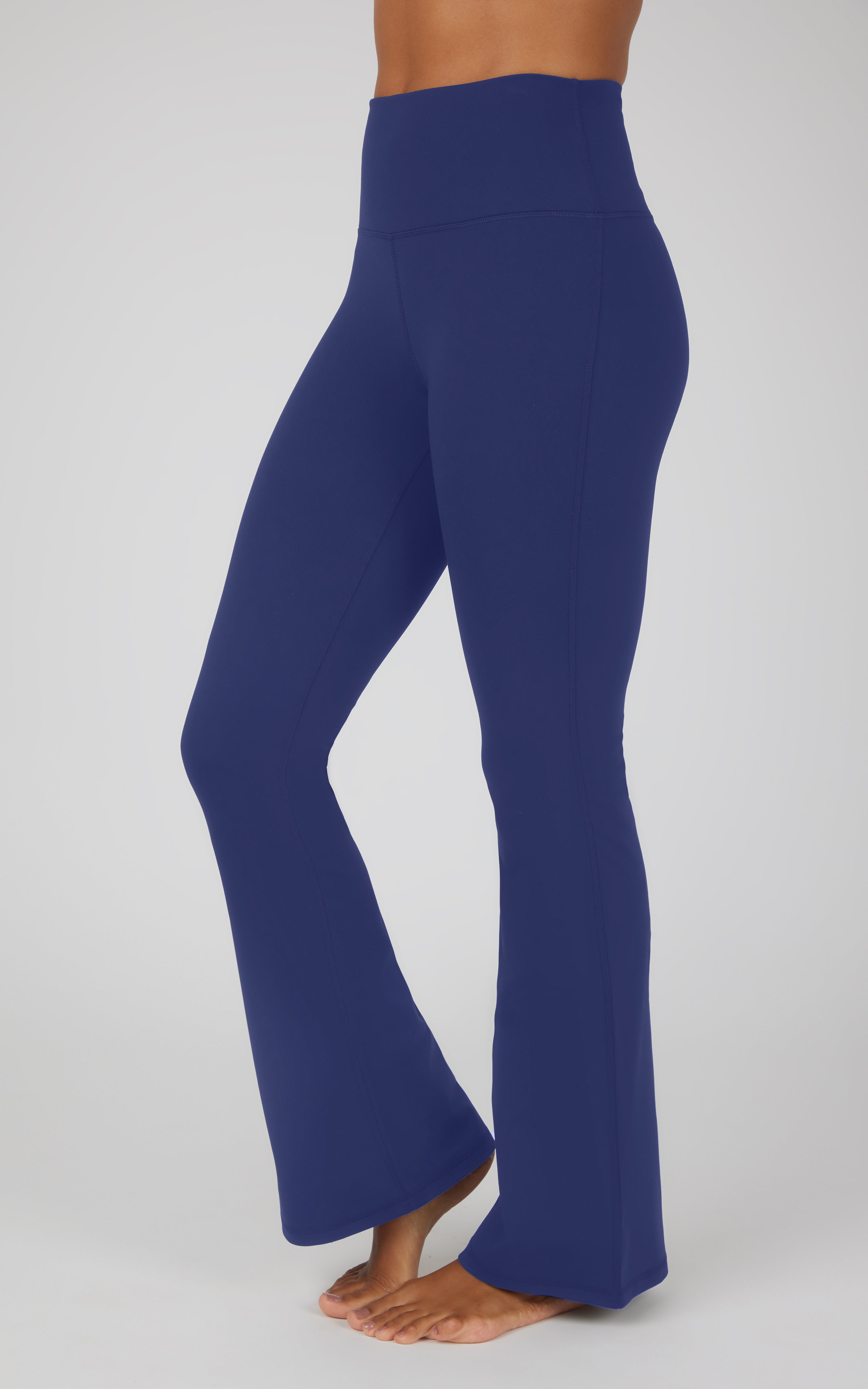Wonderlink V-Back Flared Pant