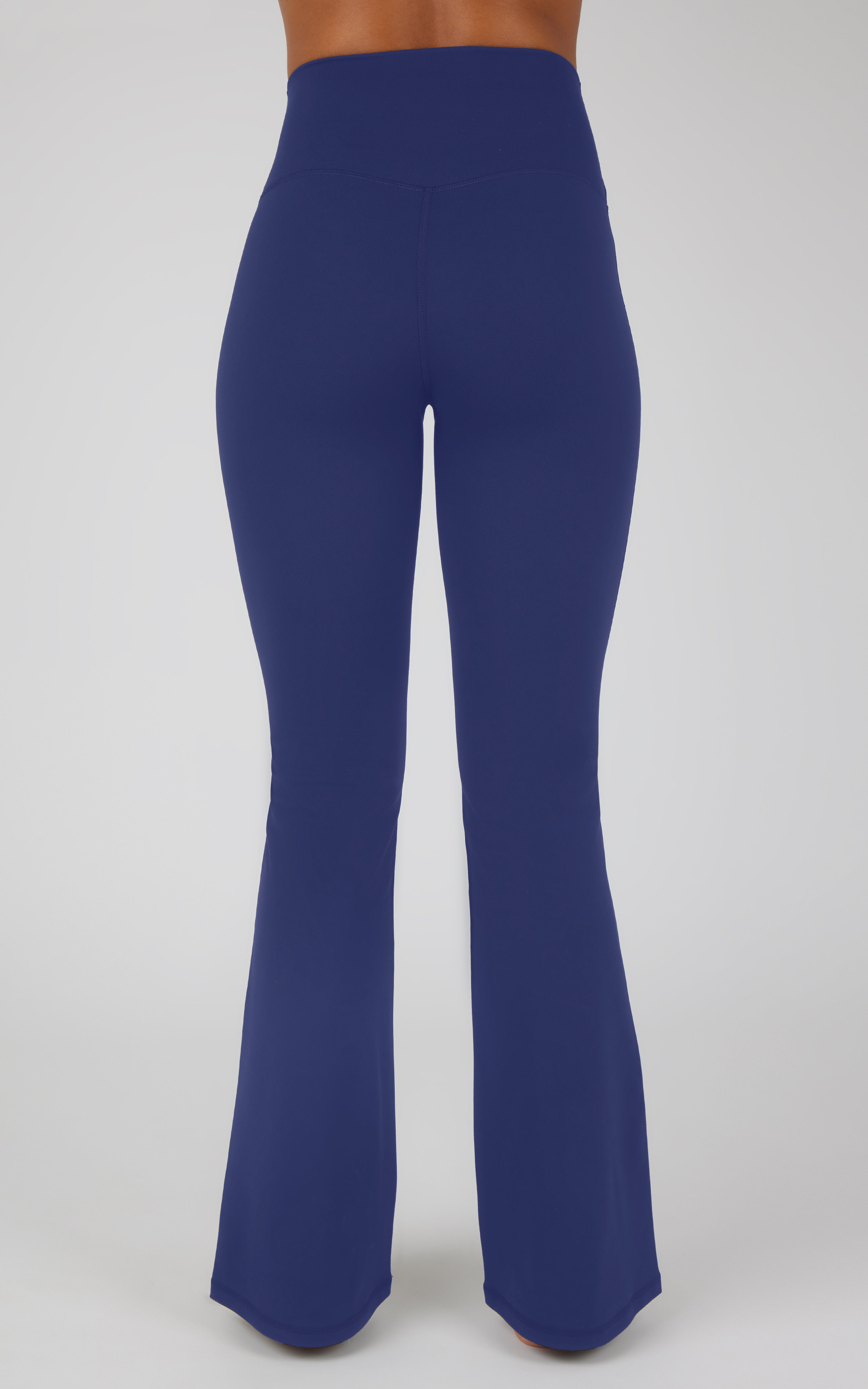 Wonderlink V-Back Flared Pant