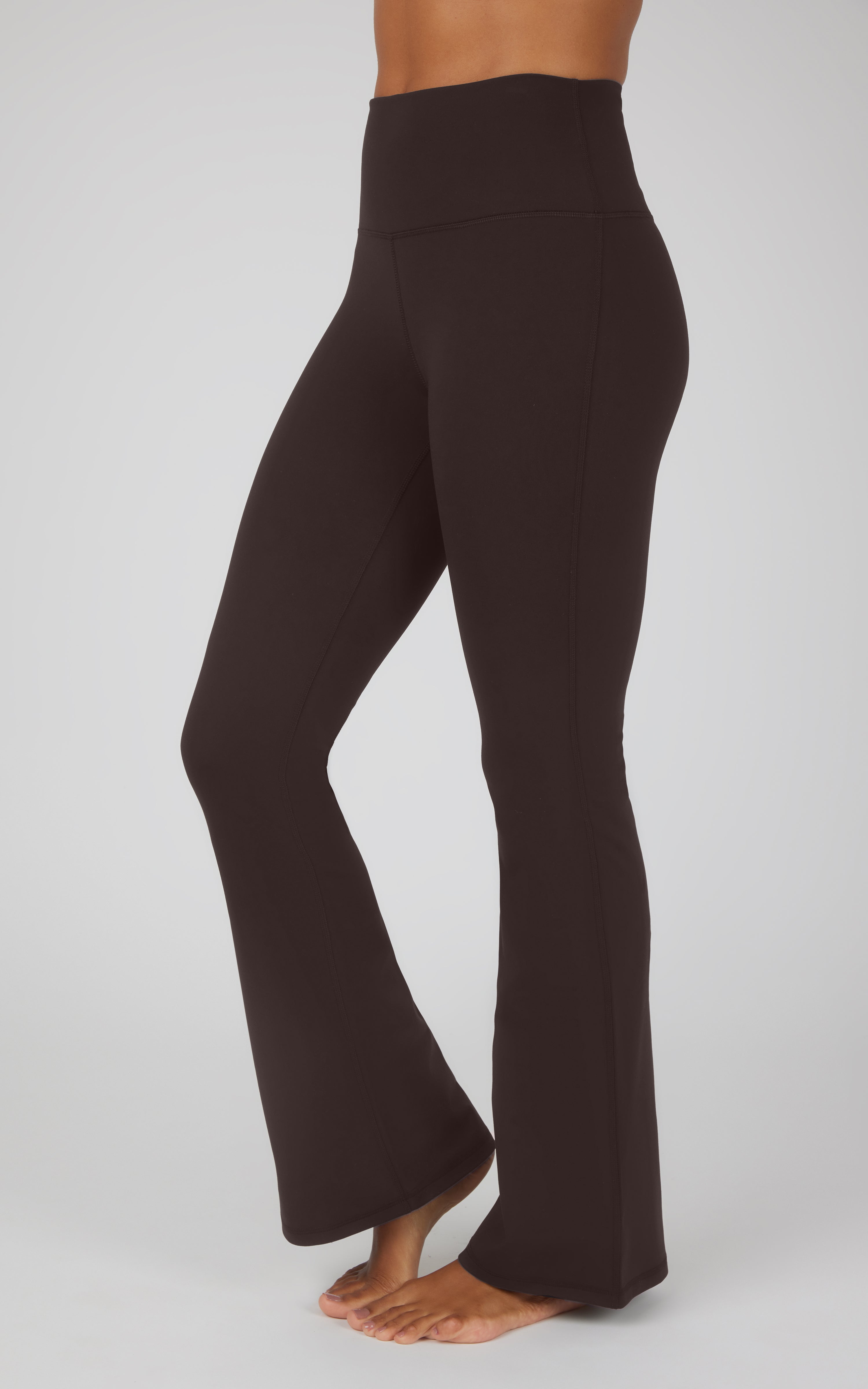 Wonderlink V-Back Flared Pant