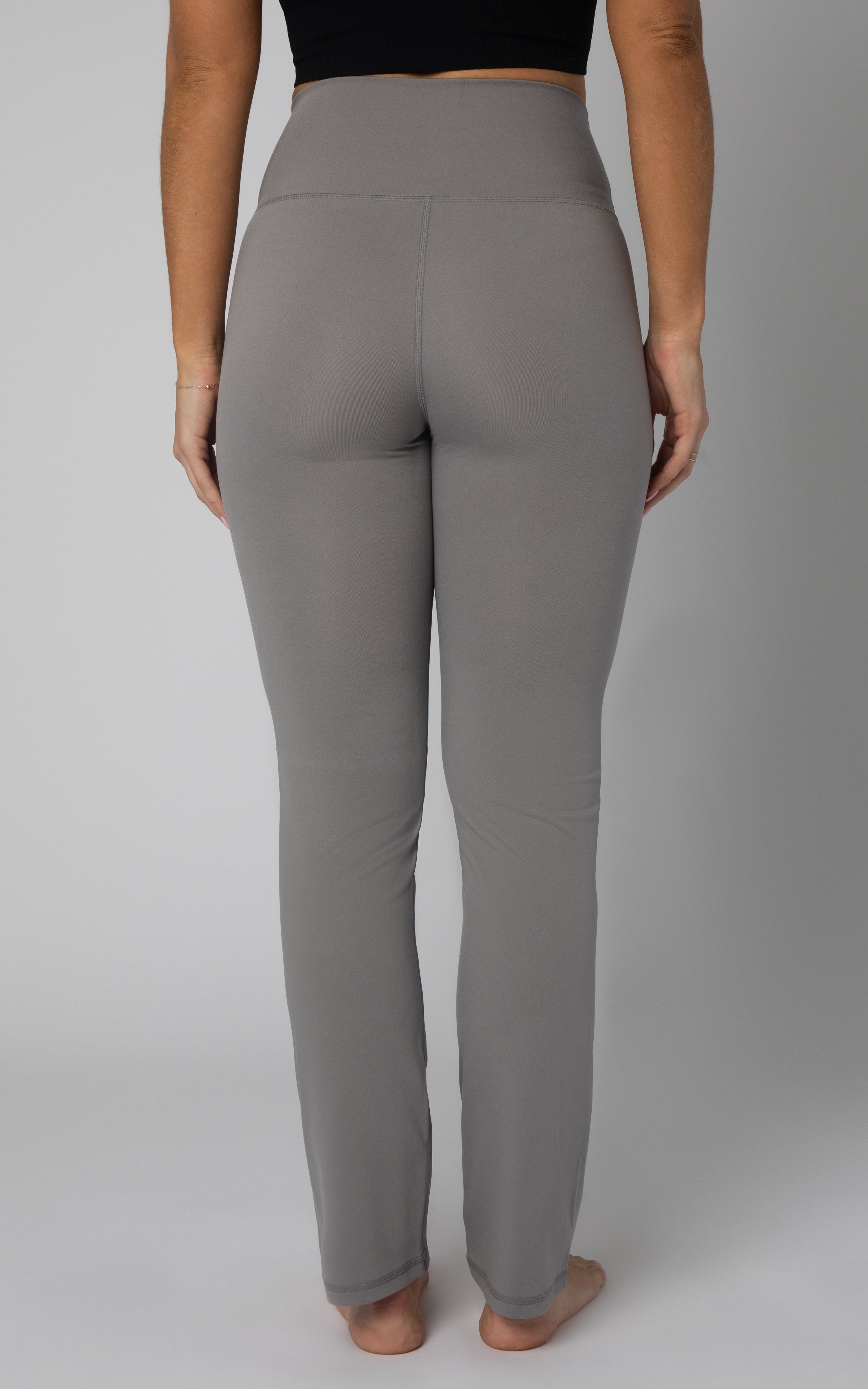 Interlock Everyday Straight Leg Pant