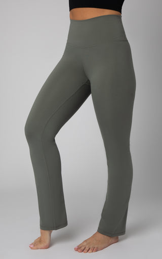 Interlock Everyday Straight Leg Pant