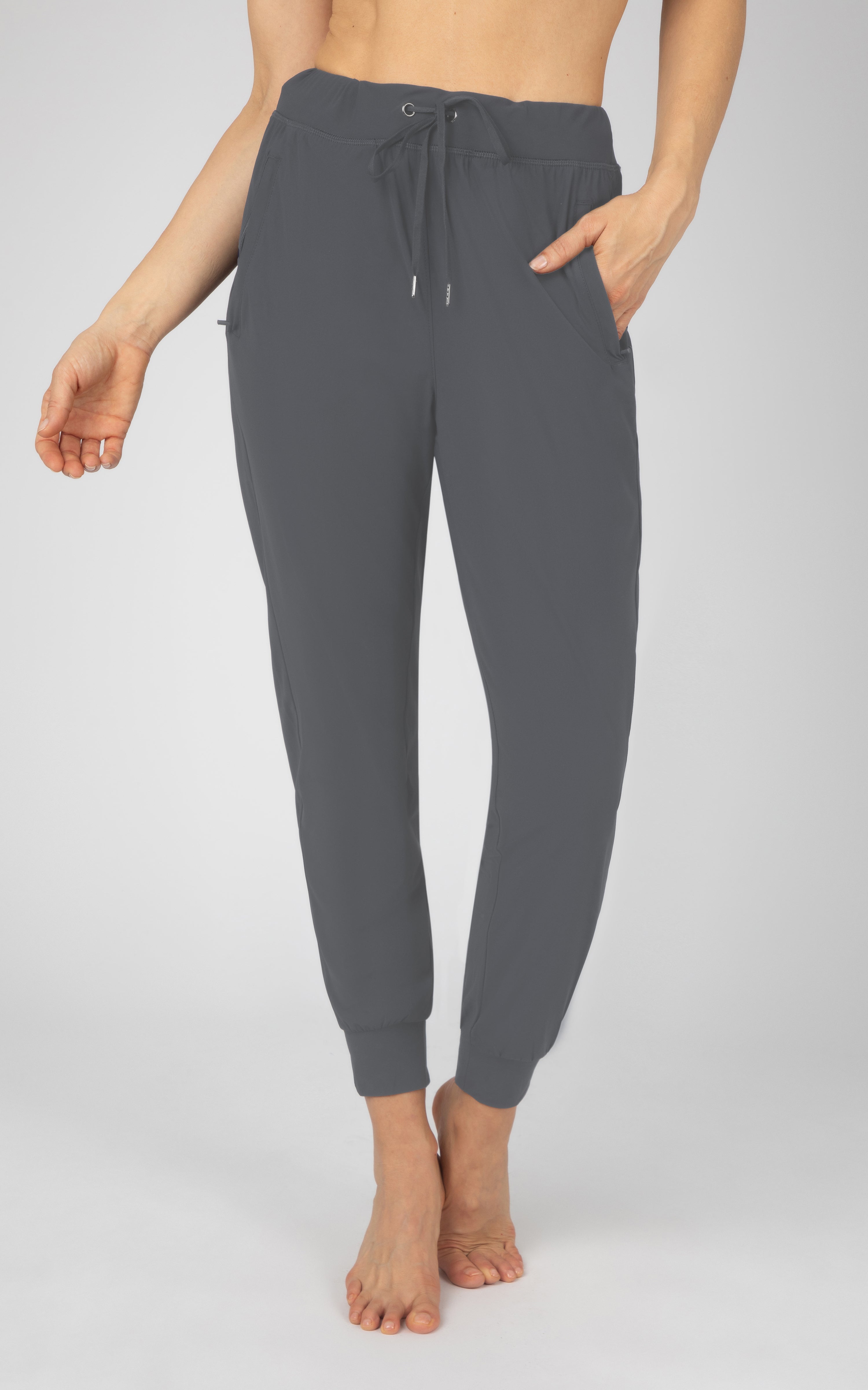 Warp X Avenue Side Pocket Jogger - 90 Degree by Reflex