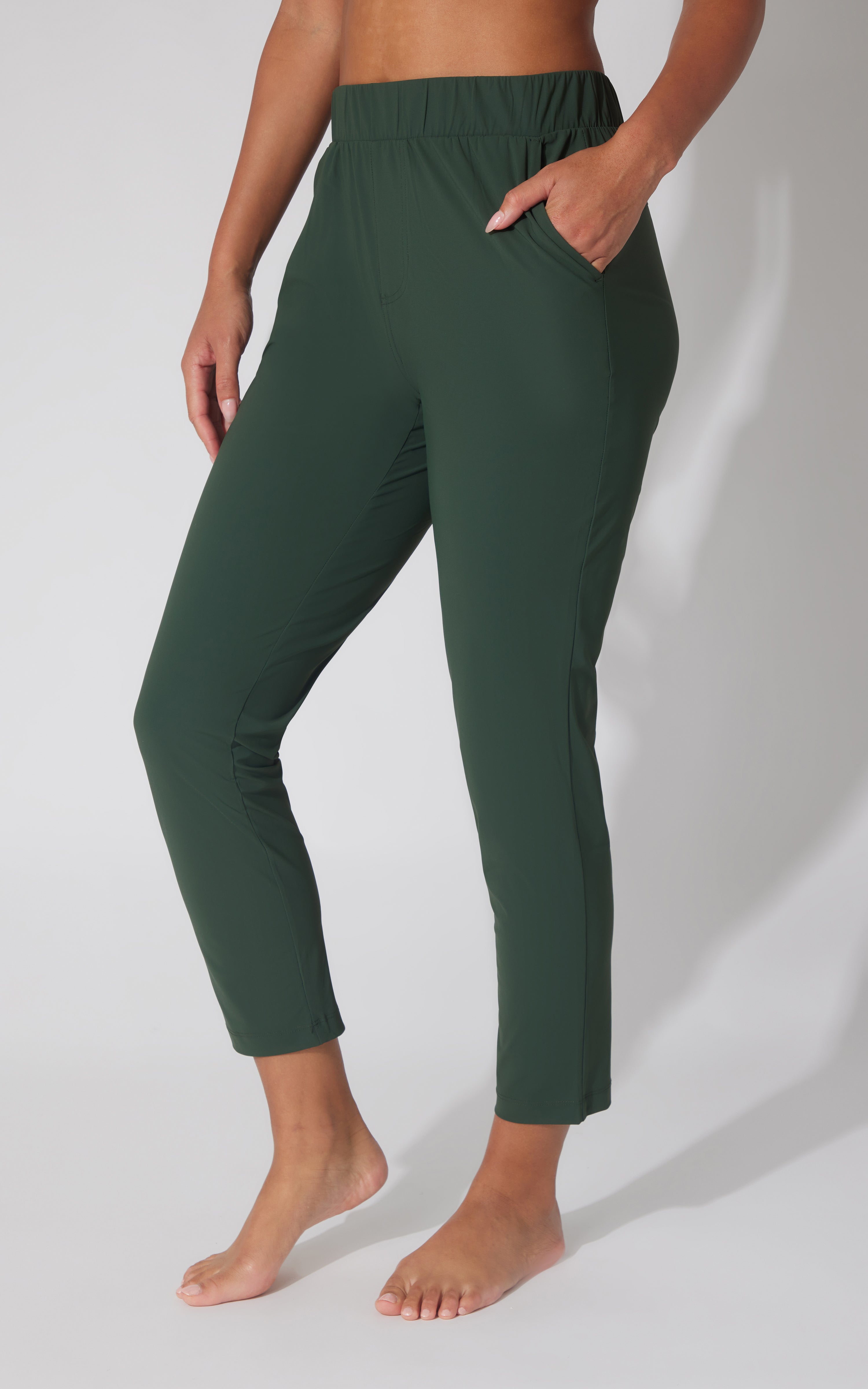 Warp Tide Tapered Ankle Pant