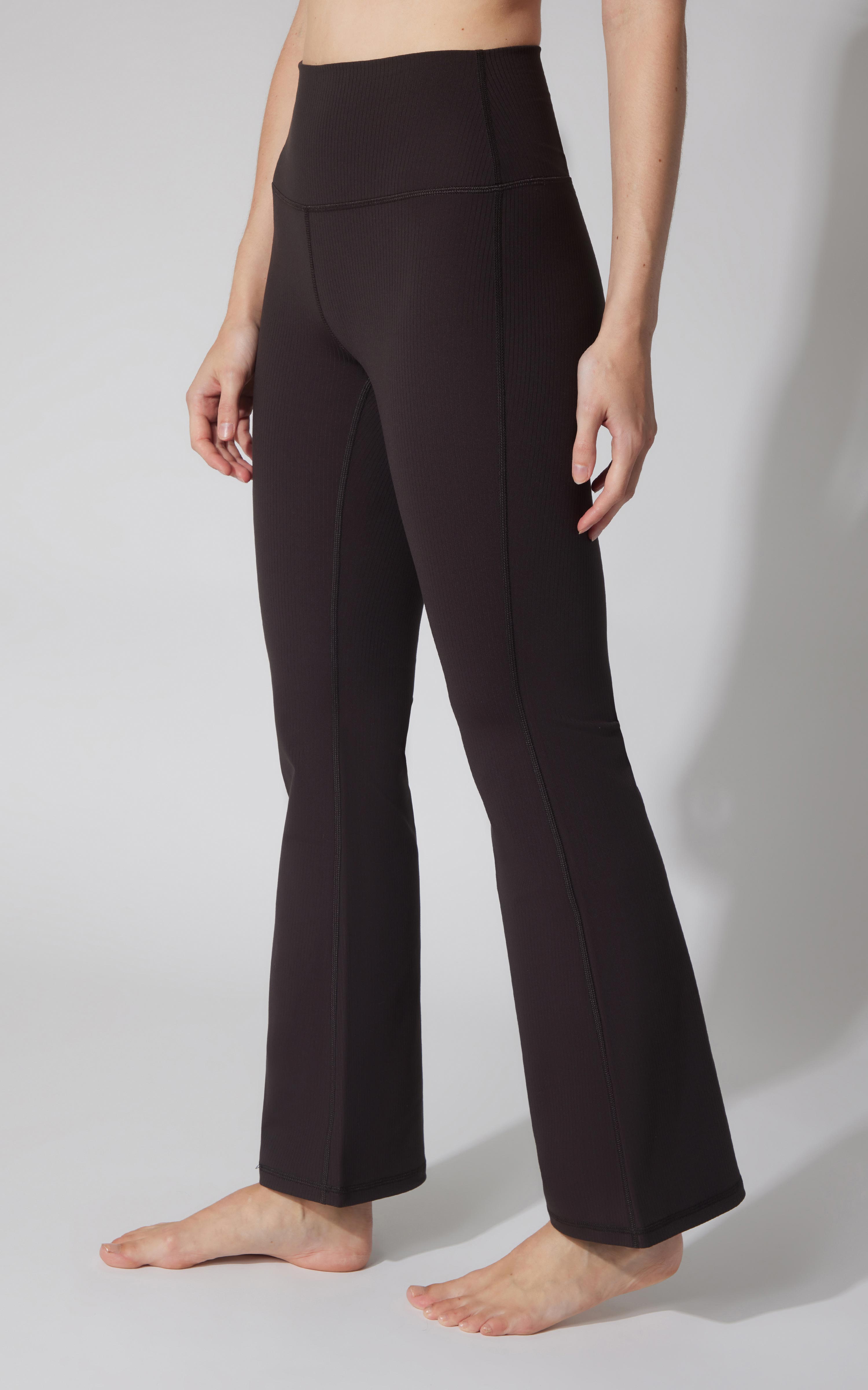Felix Ribbed Elastic Free Waist 7/8 Flare Leg Pant