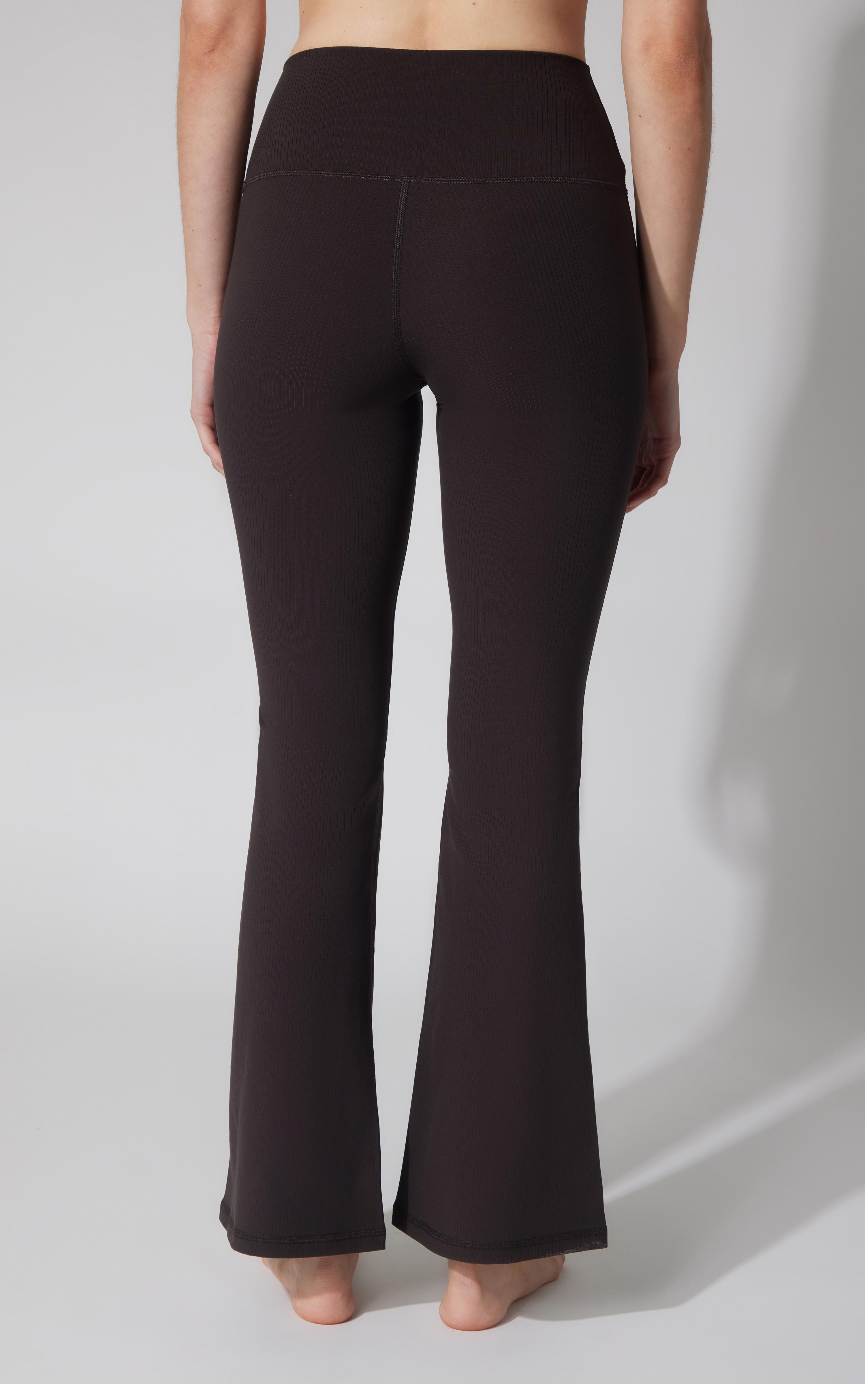 Felix Ribbed Elastic Free Waist 7/8 Flare Leg Pant
