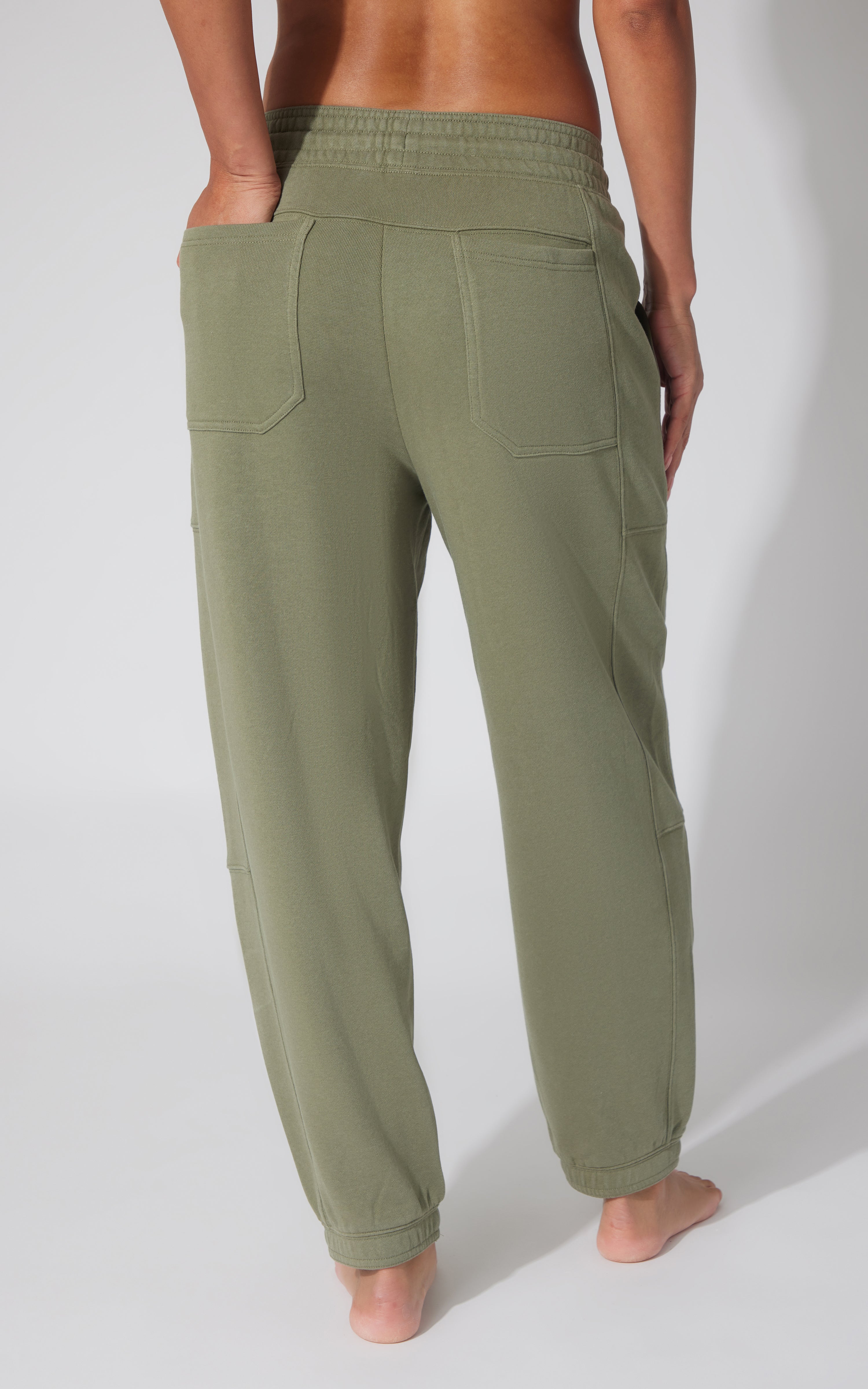 Washed Loop Terry Barrel Jogger
