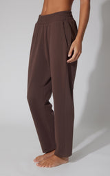 Lux Straight Leg Pant w Elastic Waist