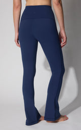 SKN Rachel 7/8 No Front Seam Micro Flare