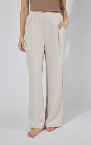 Lux Park Ave Wide Leg Pleated Pant W/ Side Pockets - 90 Degree by Reflex