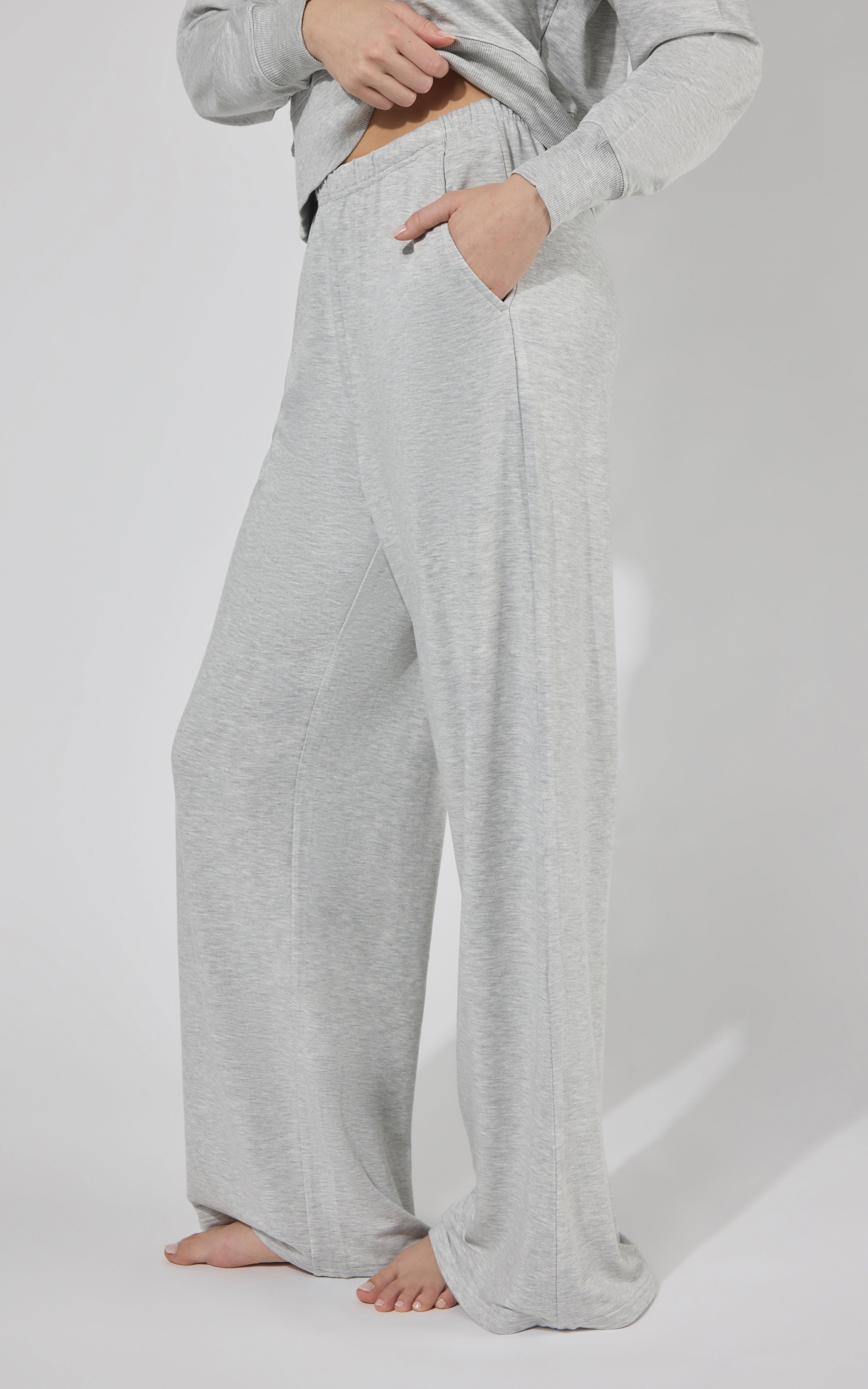 Modal Terry Englewood Relaxed Wide Pant w/ Inner Drawcord - 90 Degree by Reflex