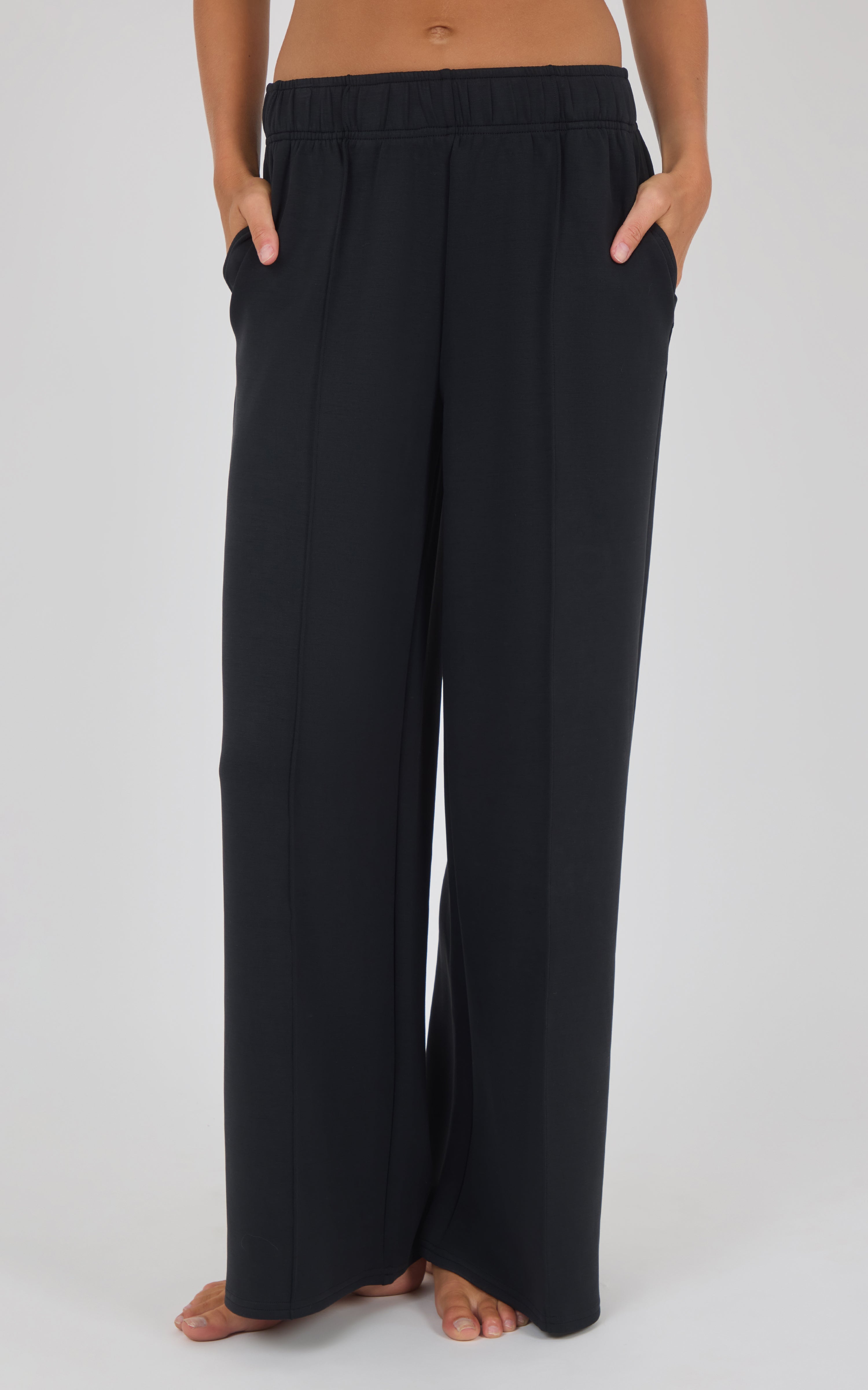 Sandwash Softlite La Brea Pintuck Wide Length Pant - 90 Degree by Reflex