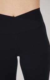 Ultra Lush Madison Elastic Free Crossover V-Back 7/8 Flared Pant